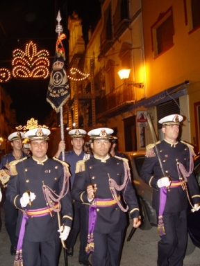  Los componentes de la banda desfilando por Pureza hacia Santa Ana